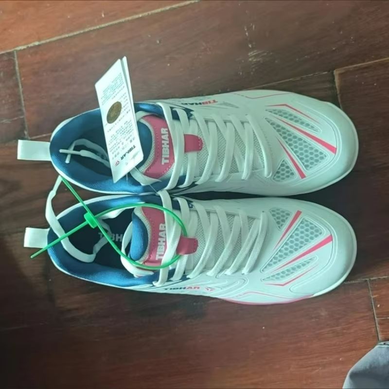 Luxury Brand Table Tennis Shoe - Badminton Shoes Men recension och pris